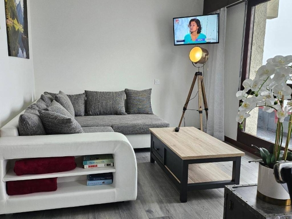 Réserver un gîte - Le Refuge Du Phoenix - Gîte Vercors - bon restaurant ECHEVIS