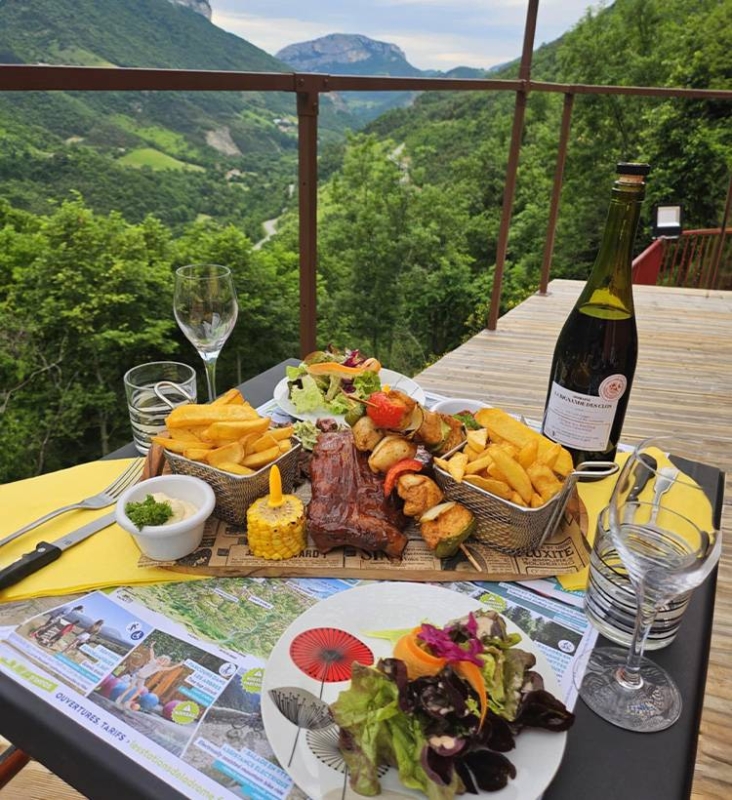 Le Refuge Du Phoenix - Restaurant Echevis - meilleur resto ECHEVIS