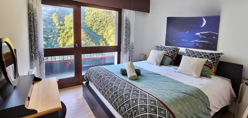 L'Hôtel - Le Refuge Du Phoenix - Hotel Vercors - meilleur restaurant ECHEVIS