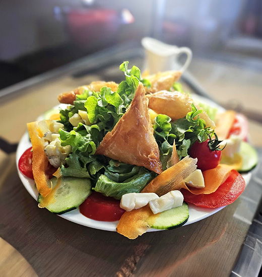 Le Restaurant - Le Refuge Du Phoenix - restaurant ECHEVIS